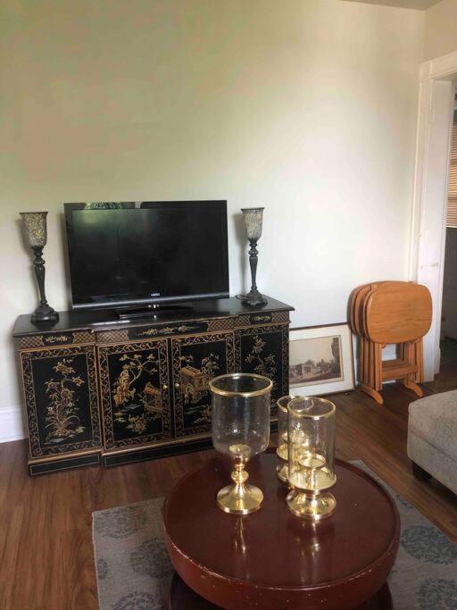 Redefined Alchemy - Bright, Eclectic, Pretty Apt 3E Little Falls Luaran gambar