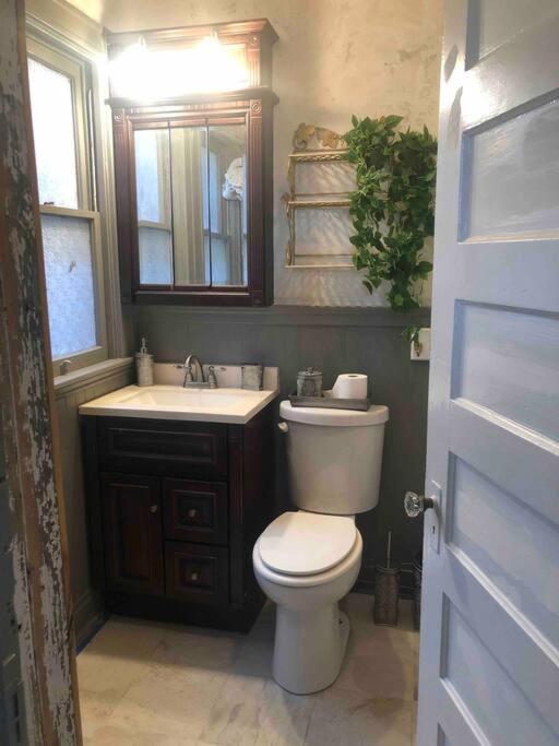 Redefined Alchemy - Bright, Eclectic, Pretty Apt 3E Little Falls Luaran gambar