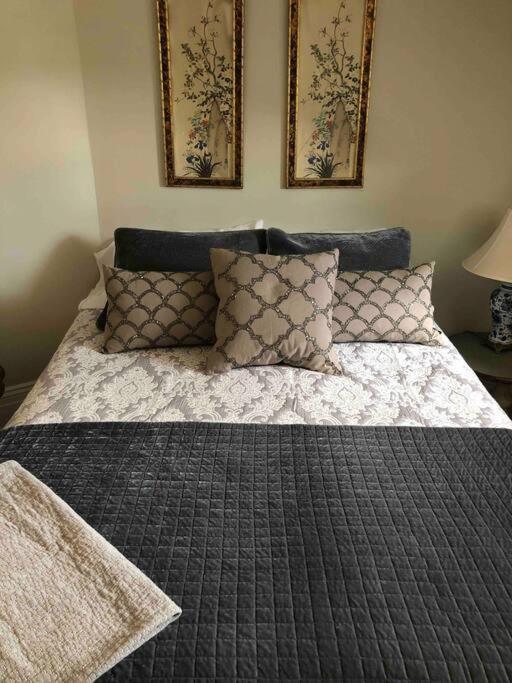 Redefined Alchemy - Bright, Eclectic, Pretty Apt 3E Little Falls Luaran gambar